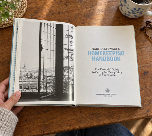Martha Stewart's Home Keeping Handbook
